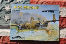 images/productimages/small/B-25 Mitchell Squadron 25071 voor.jpg